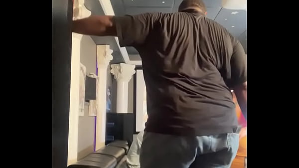 Download Video - Santana Red behind the scenes