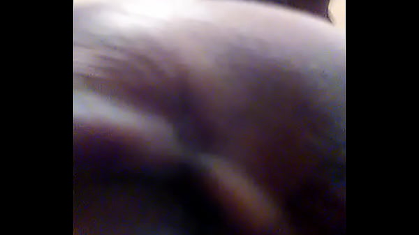 thumb tuesday nut