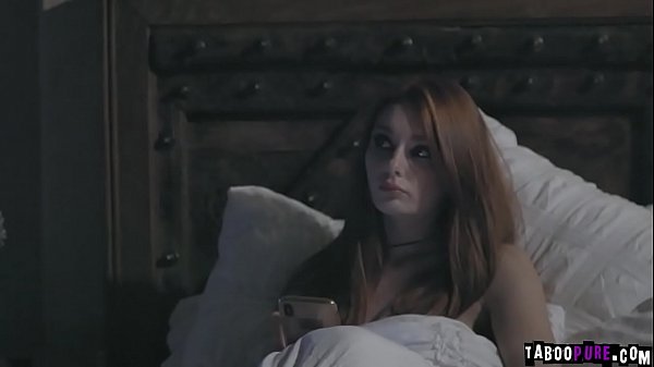 Lacy Lennon haunted by her ghosts friends to teamed fucking her pussy