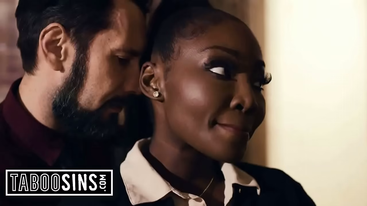 Agente inmobiliaria negra con curvas se acuesta con el cliente para cerrar el trato.
                    black hardcore interracial blowjob doggystyle curvy deepthroat busty ebony cowgirl big ass rough sex big tits side fuck osa lovely muchos negros