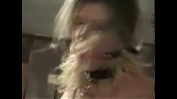 Sara Jay's bondage dilema