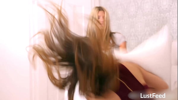 Teen lesbians use a strapon & make a homemade sex tape