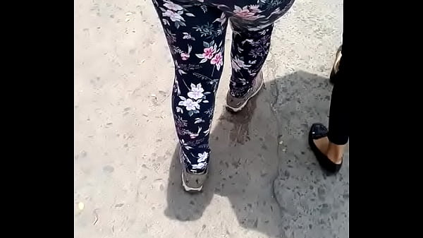 thumb nice ass