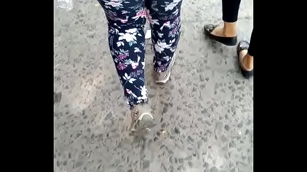 thumb nice ass