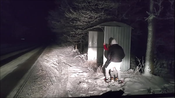 Download Video - Przyjaciel m&eogon;&zdot;a rucha mnie przy drodze odwo&zdot;&aogon;c do domu