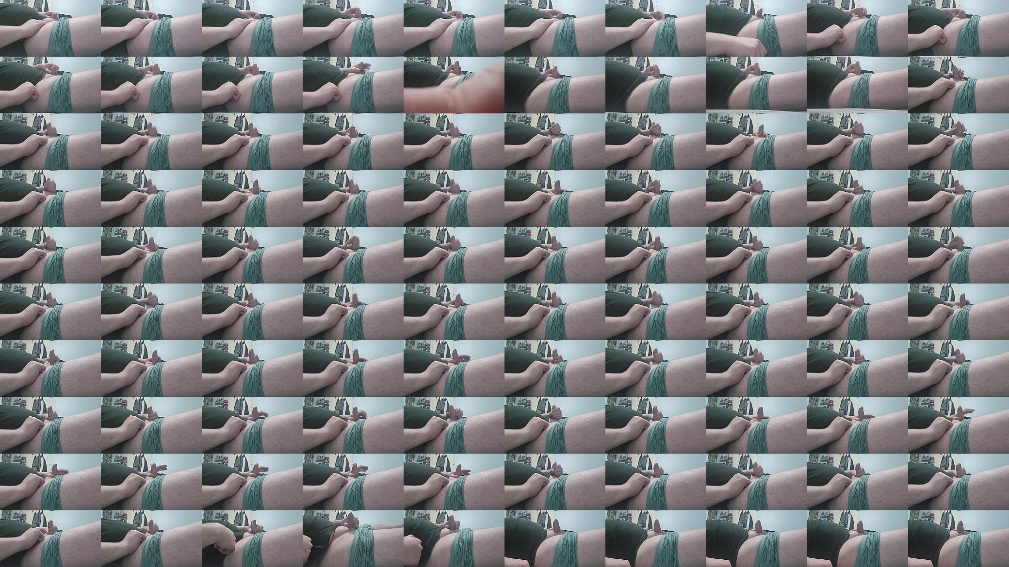 masturbating in bed while fantasising about impregnating woman 预览图
