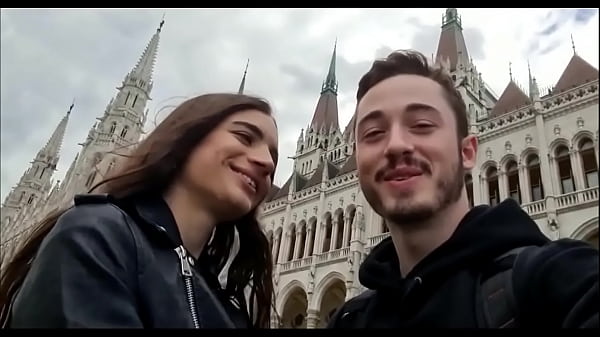 Teaser de la vidéo avec AlexRomeroPorn où on visite Budapest et pas que !!  qui est a retrouver sur mon MYM et