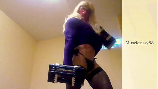 Musclesissy88 Workout in Crossdress