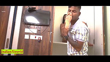 Indian Teen girl romantic sex! Hardcore Rough Sex with Big Penis