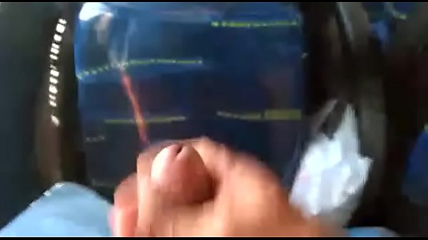 Download Video - Punheta no &ocirc;nibus