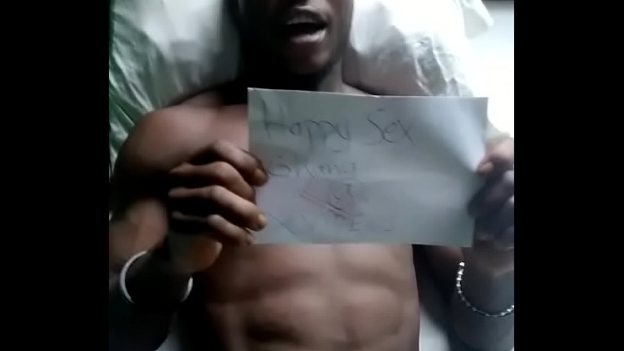 Vídeo de verificación
                   verification video muchos negros