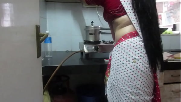 Download Video - ▶ Leena Bhabhi Hot Navel Housewife 1