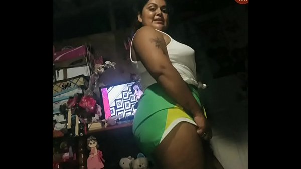 Download Video - Se calienta en directo