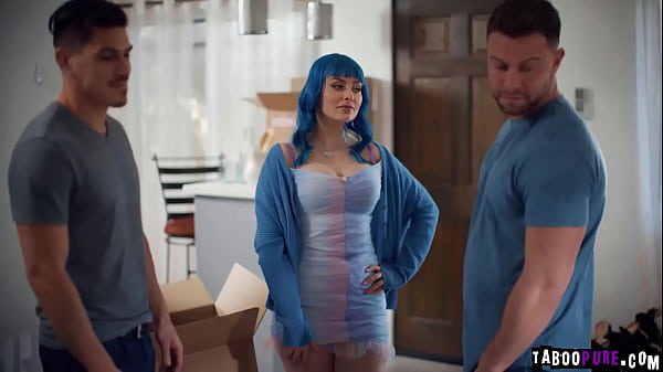 Sexy Hot Babe Jewelz Blu A Alimenté Le Sexe Avec Seth Gamble Pour Son Petit Ami