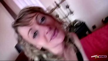 Amateur Exhibitionists Enjoy Anal Play