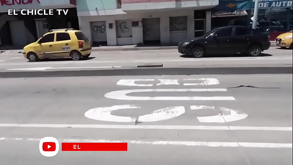 Diciembre para compartir con tu pareja , novia o amante pero no la dejes sola, porque la mando a buscar y me quedo con ell...