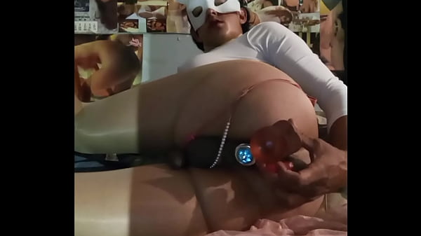 Mi culito tragon lleno con varios juguetes