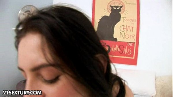 CutiesGalore presents Elena Rae