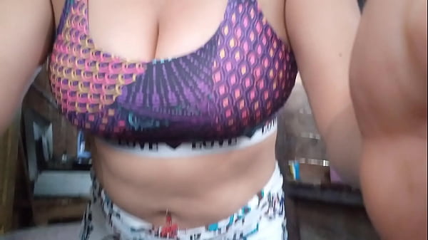 special video in the morning, before doing homemade porn I cleanse my sexy body, my vagina looks tight and ready for action