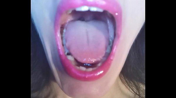 Download Video - Beth Kinky - Teen cumslut offer her throat for throat pie pt1 HD