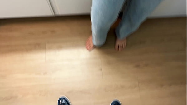 Paid Pretty Babe For A Quickie