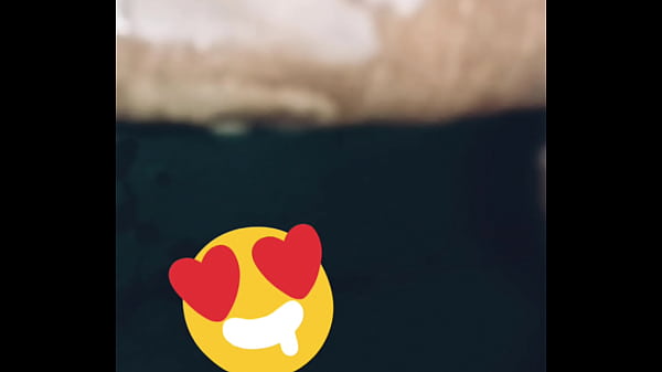 18 year old teen sucks deeply her boy friend