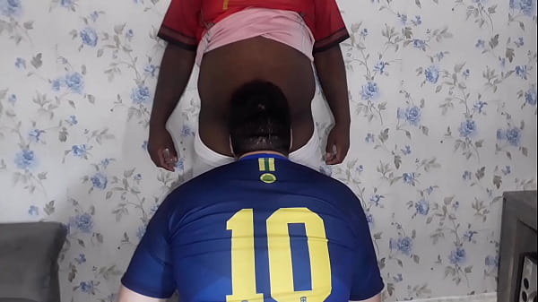 TBT Depois Do Futebol Urso Negro Mete Seu Pau G...