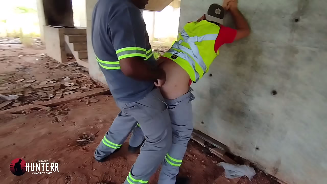 El sexo pasivo con trabajadores de la construcción se lo dio a dos obreros.
                     anal black park ass blowjob amateur boots fetish public brazil gay piss bareback bear uniforms big cock gay blowjob black guy muchos negros