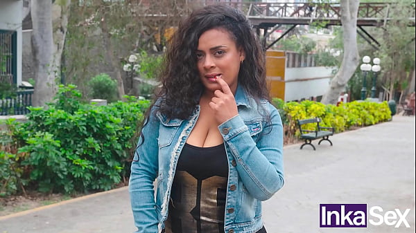 Hot Peruvian MILF caught with her Venezuelan lover, can't resist that steamy Latin heat