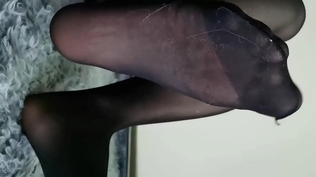 ASMR Quiero que una gn polla se cor sobre mis medias negs ASMR chino
                   stockings asian moan asmr 黑丝 音声 自慰音声 muchos negros