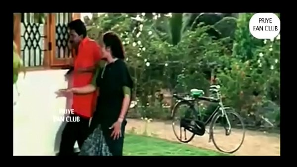 Elle A Une Belle Chatte Exotique Pour Abandonner Et Se Remplir De Sperme