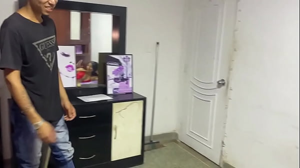 Download Video - MI HERMANASTRO NO SABE LA SORPRESA QUE VA ENCONTRA SU CUARTO CUANDO ME VEA DESNUDA FOLLE MI CO&Ntilde;E Y ORDE&Ntilde;E MIS TETAS