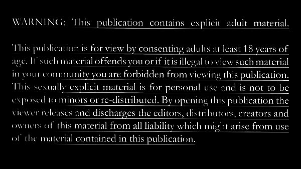 Solo Babe getting naked on cam