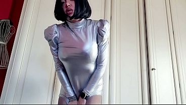 ChantalChannel - farts and pee with the most beautiful girl here