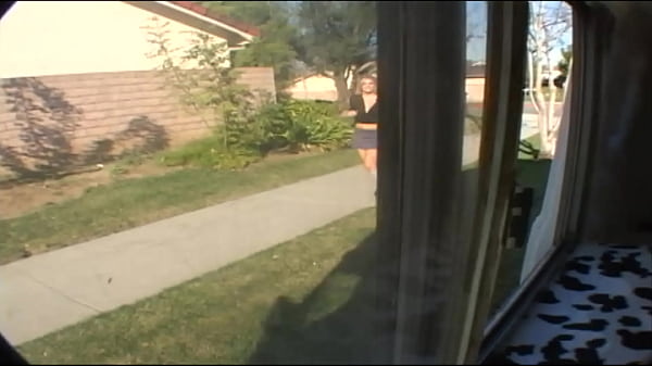 Blonde Beauty Stephanie Richards Takes It from Behind