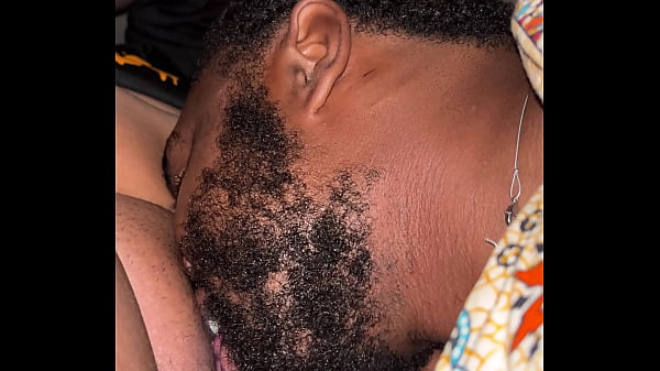 Autós csajok kényeztetése