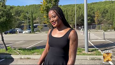 Horny, sublime coquine, adore la baise