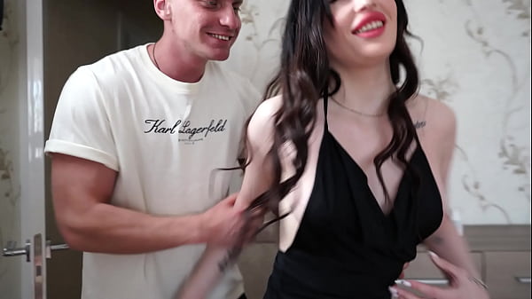 I gave Dyson to my girlfriend, and now she's enthusiastically riding my cock. Anna Esman. Martin Spell.