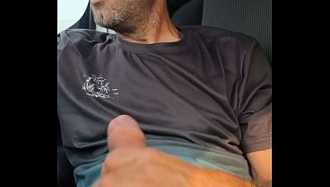 Download Video - Te gusta ver como sale la leche de mi polla&quest;