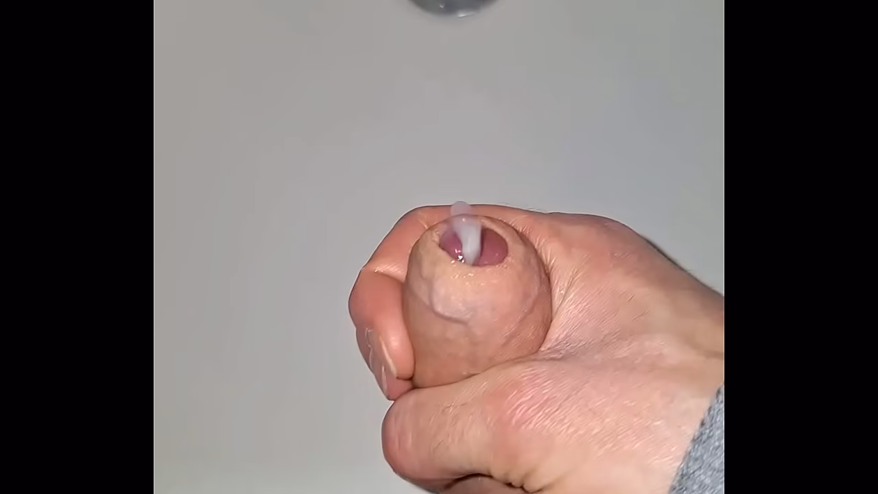 Cumming In Sink 1