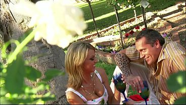 Jessi Summers Has A Hardcore Picnic Affair