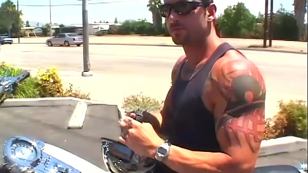 Lexi Cummings Is A Hot Chicks Into Big Dicks