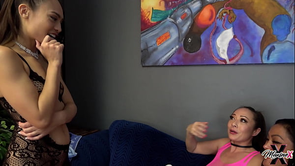 Best StepMom Maxine Teaches Natasha Ty How 2 Fu...