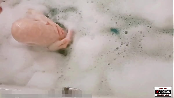 Dating a single guy to fuck in the shower