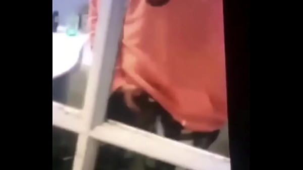 Download Video - Duki mostrando la pija