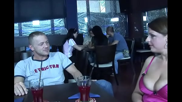 Madison Peet Is A Horny MILF That Fucks In Her Restaurant