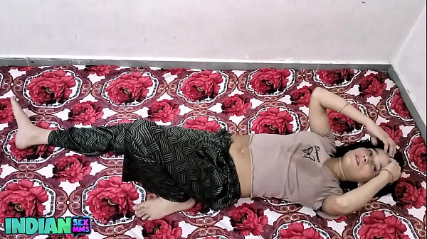 Horny Indian Couple Are Hot And Wild On Bed Before Fucking