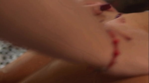 Her first lesbian experience: My lesbian friend devours me wildly to show me all the pleasure she can give me.