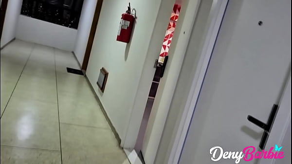 Vivi Guedez Oficial faz sexo com dotado sem marido saber