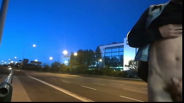 Boner Publique Exhibitionniste